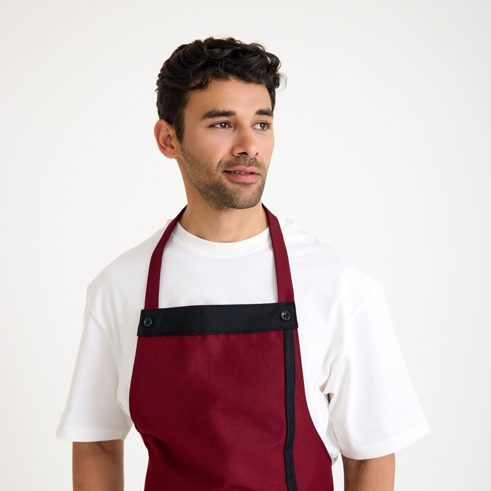 Bordo Siyah Askılı Cepli Önlük