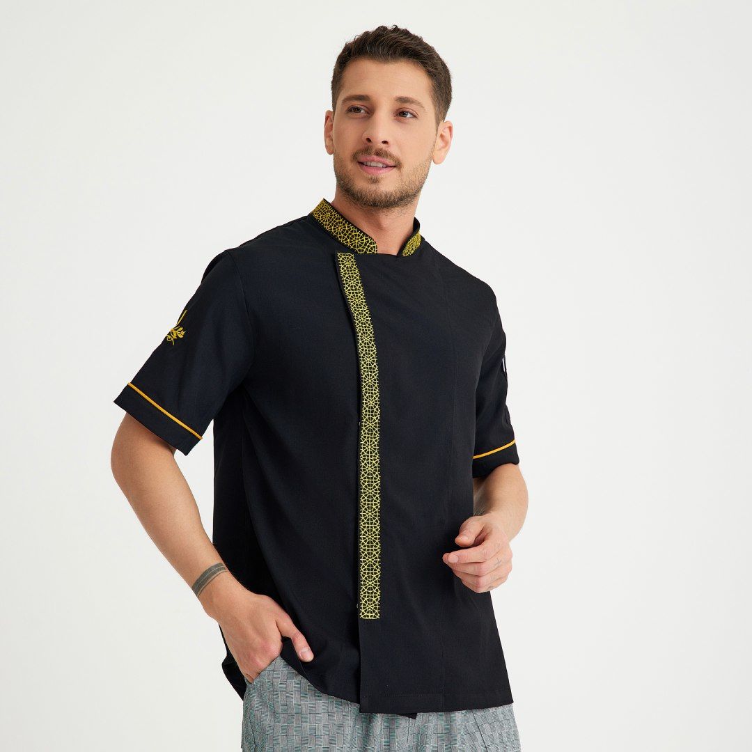 Siyah Kısa Kol Likralı Aşçı Ceketi - Sarı Nakış