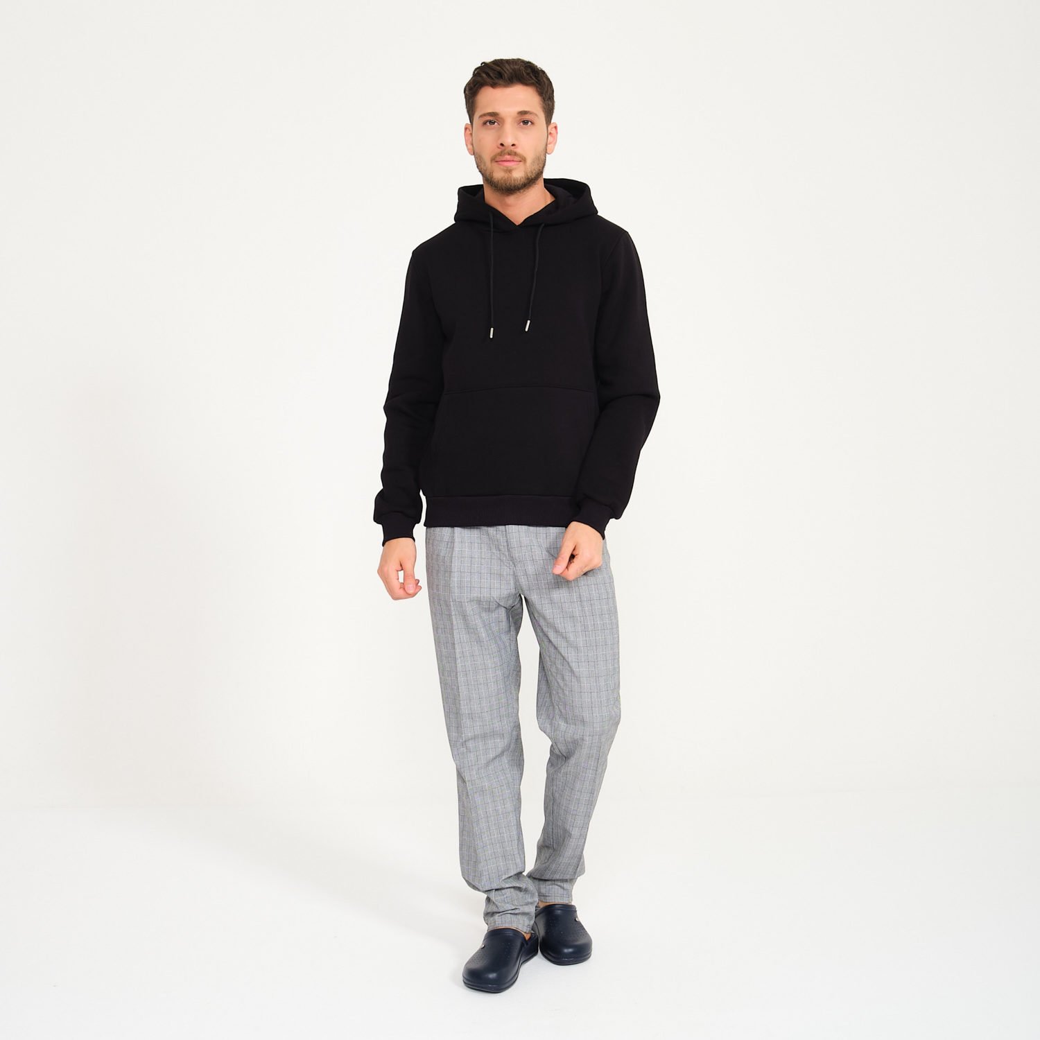 Siyah Üç İplik Kapüşonlu Sweatshirt