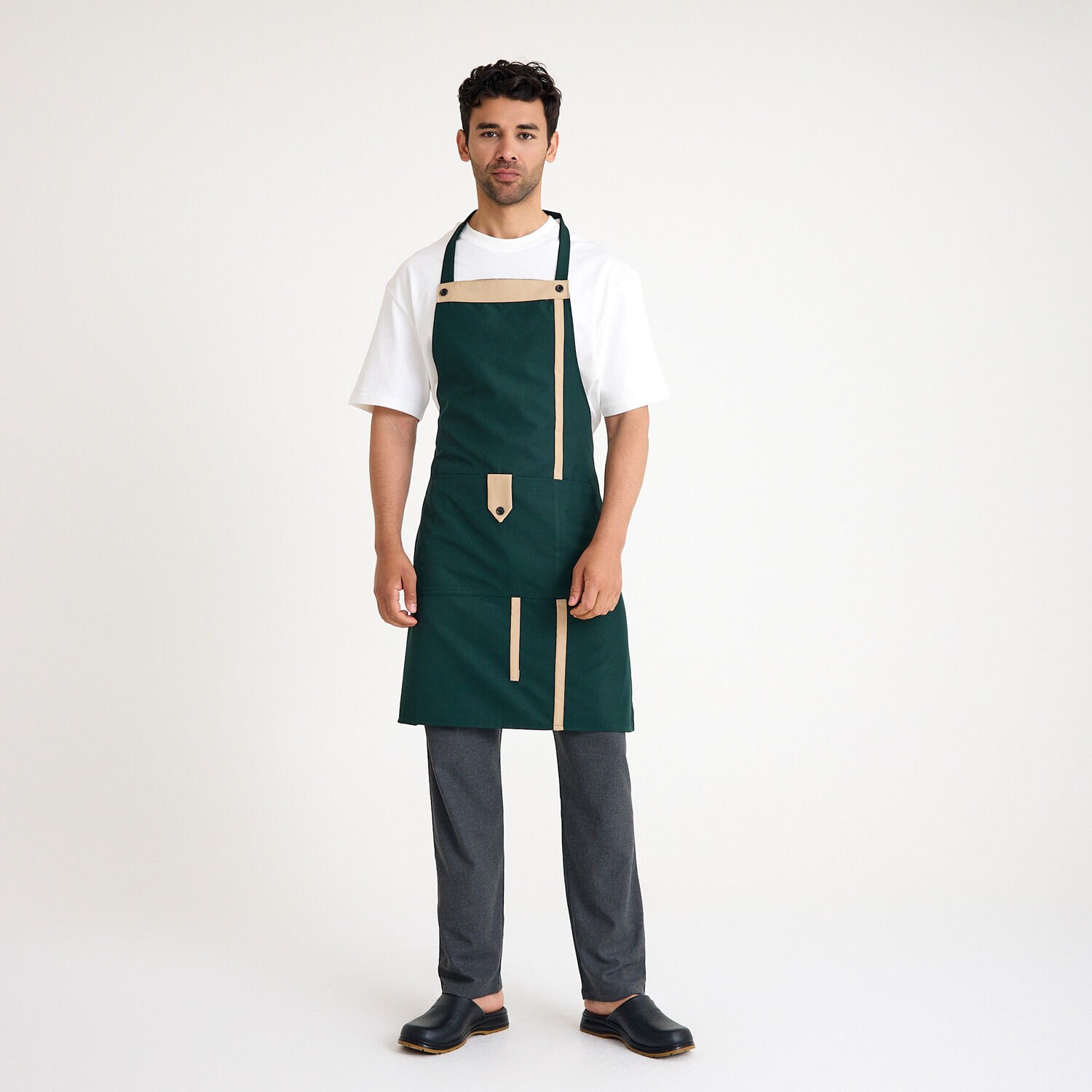 Yeşil Bej Askılı Cepli Önlük