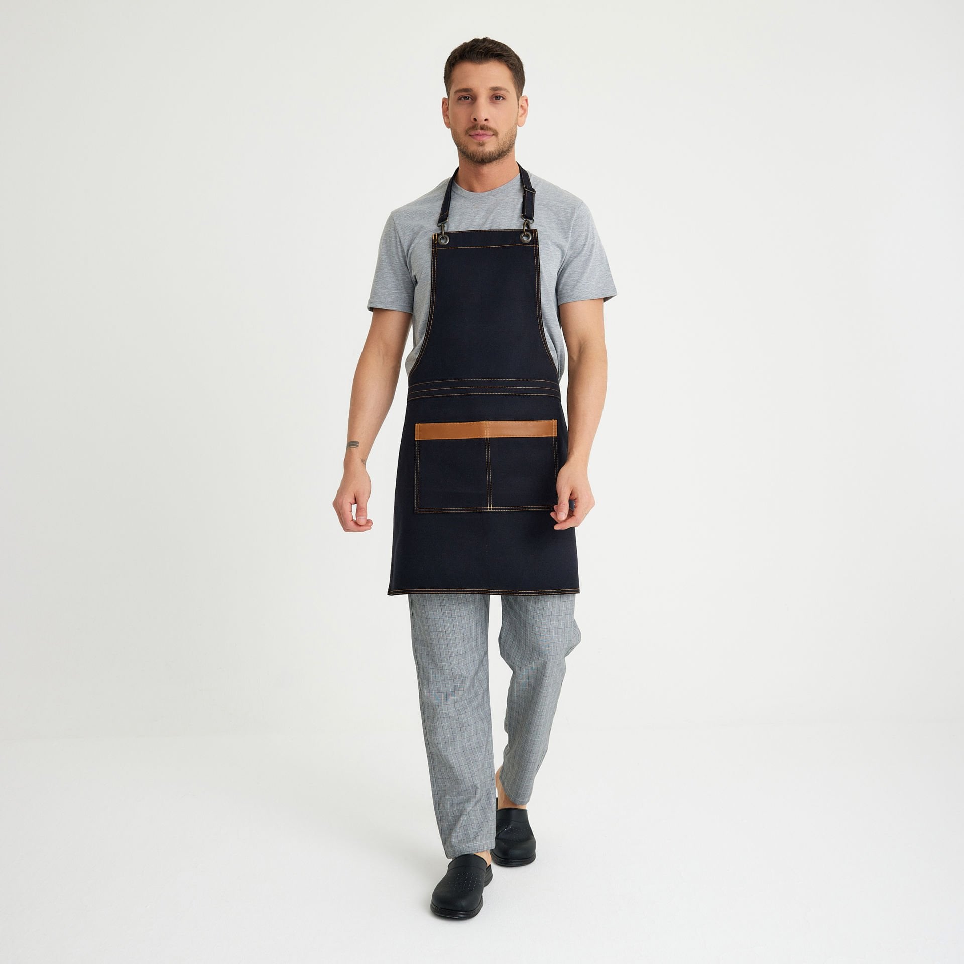 Siyah Kot Askılı Cepli Önlük