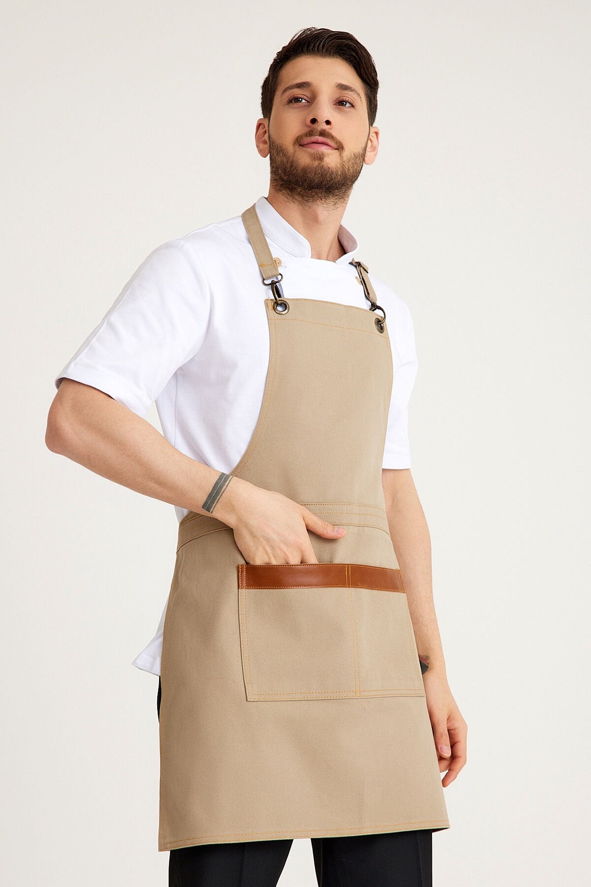 Bej Kot Askılı Cepli Önlük