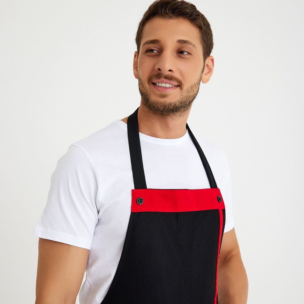 Siyah Kırmızı Askılı Cepli Önlük