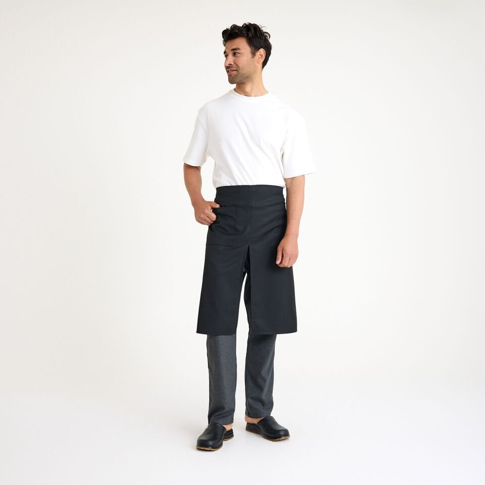 Gabardin Yırtmaçlı Yarım Önlük - Siyah