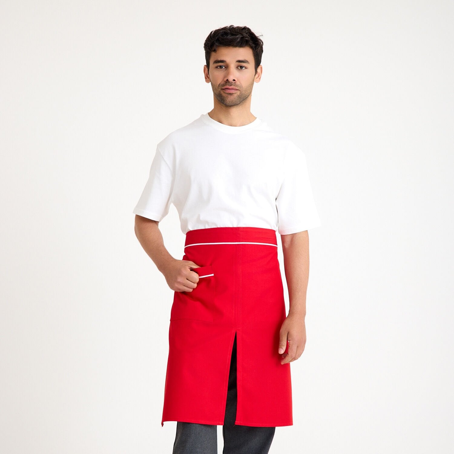 Kırmızı Yarım Önlük Beyazlı Tek Cepli