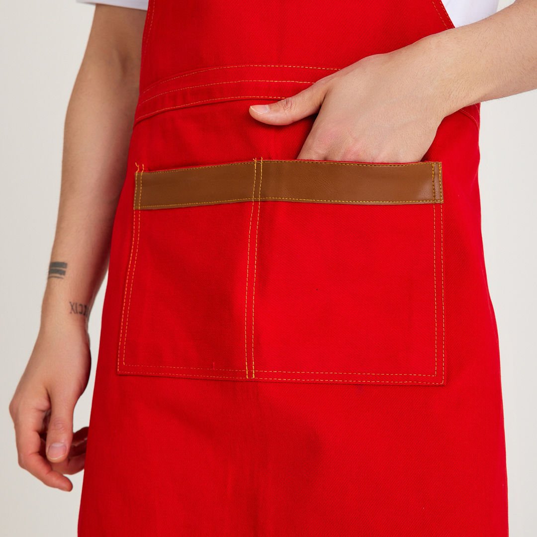 Kırmızı Kot Askılı Cepli Önlük