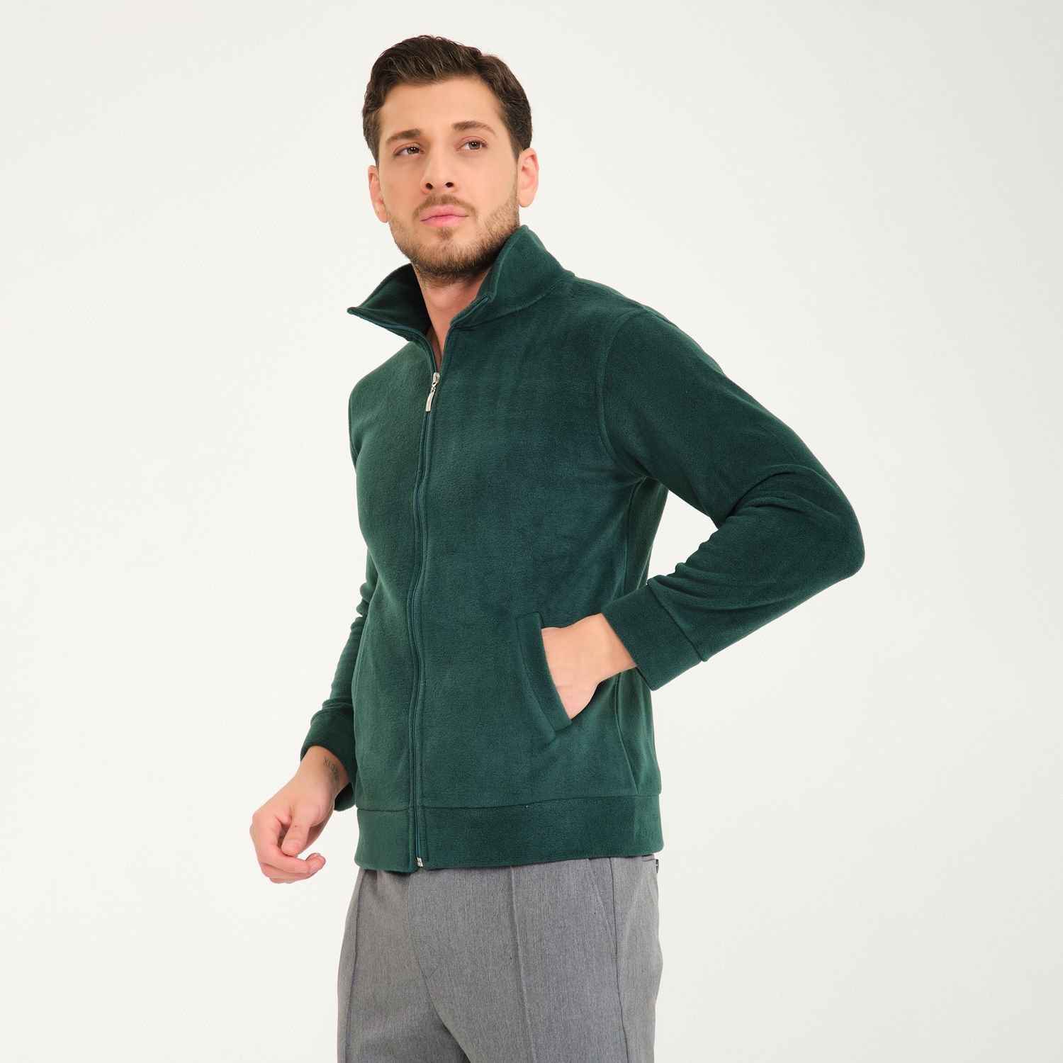 Koyu Yeşil Dik Yaka Cepli Fermuarlı Polar Mont