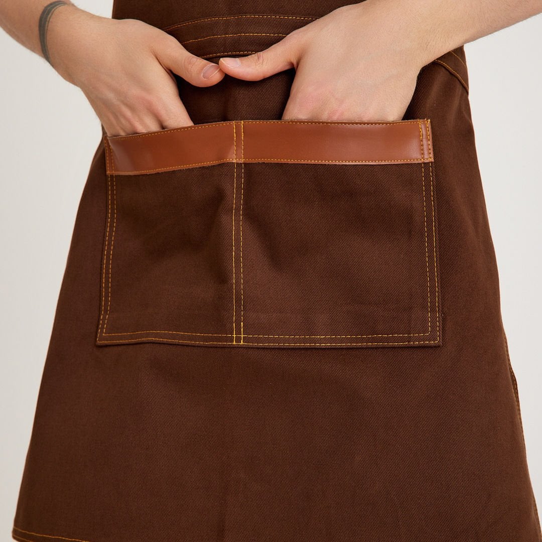 Kahverengi Kot Askılı Cepli Önlük